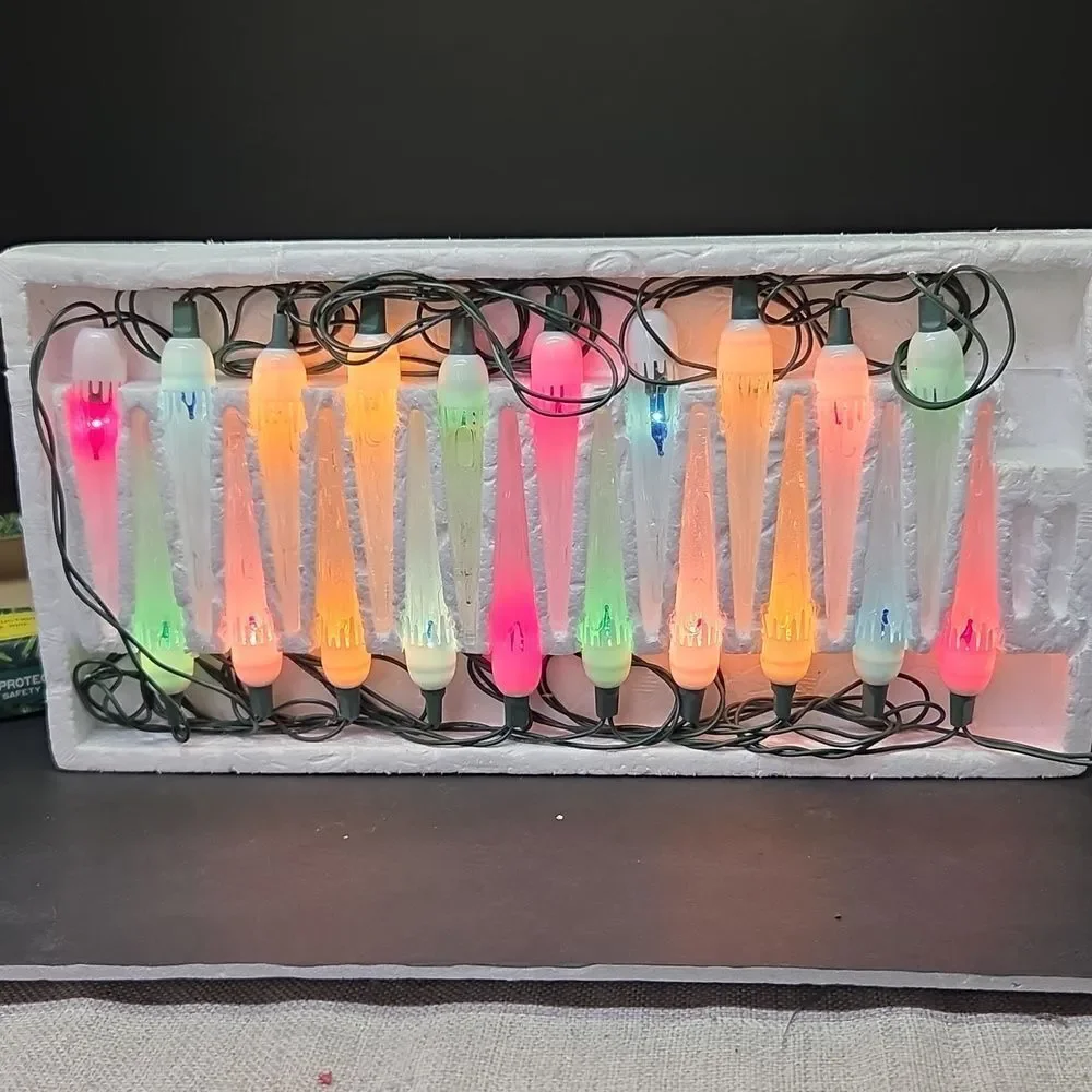 Vintage Christmas Icicle lights original box holiday decoration Beacon 1981